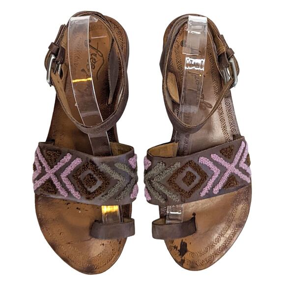 Free People Torrence Brown Mauve Leather Sandals Loop Ankle Strap Embroidery 10 - Picture 2 of 12